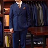 藏蓝色条纹西装套装+白衬衫完全取向狙击