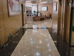 -艾博士·经络·推拿·正骨(湖景花园店)