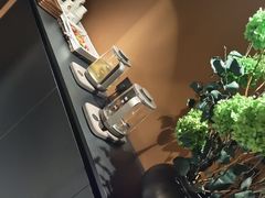 -泰·菩提树下[泰式按摩x精油SPAx肩颈头疗](新景店)