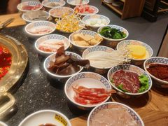 -周小明火锅(黑金冠社区店)