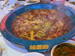 -渔香岛美蛙鱼头火锅(威清路店)