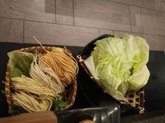 圆生菜-湊湊火锅·茶憩(和平大悦城店)