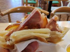 -李连贵熏肉大饼(金隅嘉品Mall店)