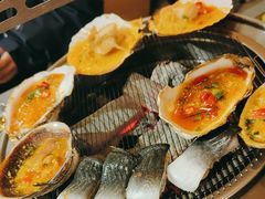 -围炉肉舍丹东海鲜烤肉·烤活鳗(步行街店)