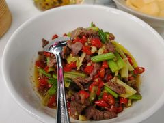 小炒黄牛肉-新李记 · 口味菜馆(南郊公园店)