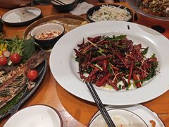 -老滇山寨•云南特色菜•地方菜•民族风情歌舞表演(金碧店)