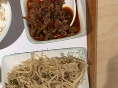 -老乡鸡(上海白玉兰广场店)