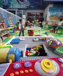 -爱丽丝奇幻乐园