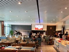 -筠咖啡西餐厅(上海国展宝龙丽筠酒店)