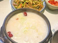 -益百岁牛尾汤(香山路店)