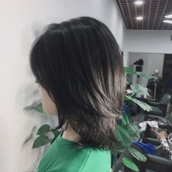 -V8潮牌·接发烫染连锁