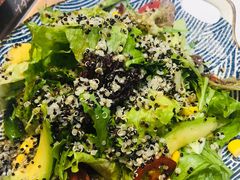 牛油果时蔬沙拉-千寻山野烤肉(中关村店)