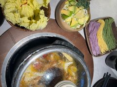 -芸山季·云南野生菌火锅(人民广场来福士店)