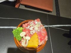 -山川小町·极番烧肉(新地假日广场店)