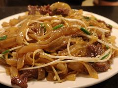 干炒牛河-伍湛记 · 广州老字号(龙津中路店)