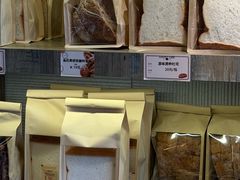 -ommo cafe(半岛城邦店)