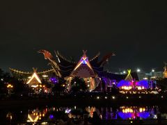 -七彩云南欢乐世界