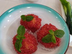 荔枝芝士虾球-馨越楼·点心·粤菜(赤坎店)