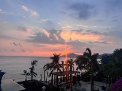 -日落吧·海景咖啡厅·餐酒吧·鸡尾酒·下午茶·乐队表演·浪漫夕阳·三亚文华东方酒店