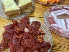 -口岸齐齐哈尔烤肉(风尚米兰总店)