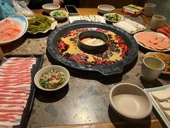 -舒家大院重庆老火锅(纪念塔店)