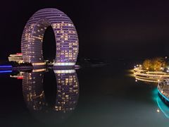 -湖州太湖旅游度假区-月亮广场