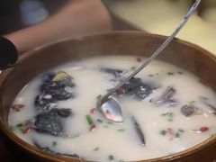 -浔味·山屿湖·正宗淳牌全鱼宴老字号