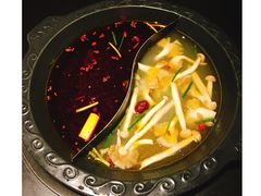 牛油菌菇鸳鸯锅-舒家大院老火锅(台江路店)