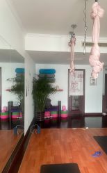 -Yvon yoga 瑜伽·精准体态管理中心