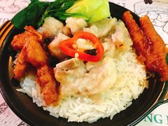 排骨凤爪煲仔饭-点点心点心专门店(湾仔店)