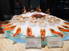 -半岛翡丽海鲜自助餐厅(观风亭店)