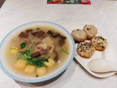-小杨生煎(百联嘉定购物中心店)