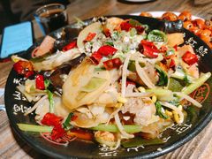 -嗨辣小聚·盘锦河蟹·海鲜烧烤龙虾(盘锦十年好店)