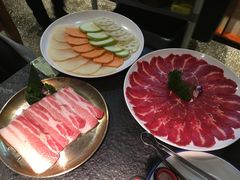 -嘿嘟嘟·肋条烧肉放题(爱融荟城店)