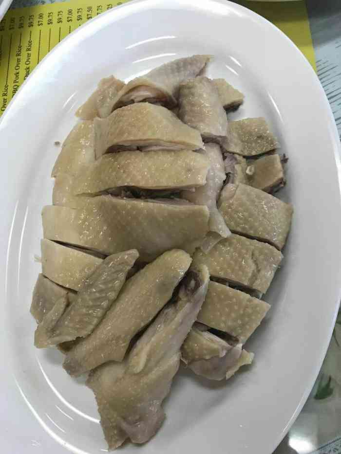 明记烧腊茶餐厅"就在家附近的一家烧腊店,过去很方便,附近.