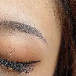 -本小姐美学·半永久纹眉野生眉