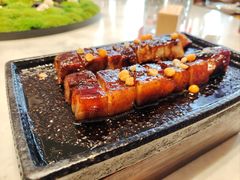 秘制火焰黑叉烧-泓历皇朝酒店(东亭店)