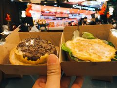 -HIGH FIVE哈福手工汉堡(桂林路店)