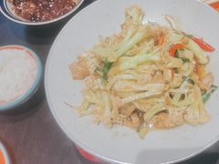 -川流不息·地道川菜·小龙虾(松东路店)