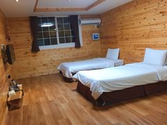 -NENE Chicken(莲洞店)