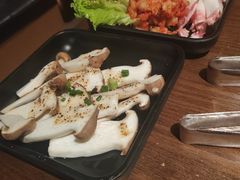 -新石器烤肉(中房金谊广场店)