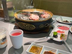 -山焱·炭火自助烤肉(周浦万达店)