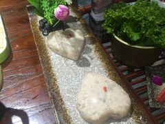-东巴婆婆云南鱼豆花火锅(大东门店)