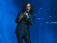 -交通银行前滩31演艺中心