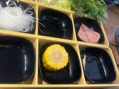 -呷哺呷哺 小火锅 (浦东新欧尚超市店)