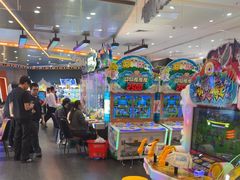 -反斗乐园π·电玩·高空拓展·蹦床(龙华天虹店)