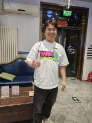 -卡尔诗·科技美肤连锁