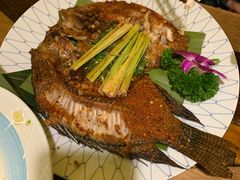 香茅草烤罗非鱼-紫滇源云南生态菜(丹凤街店)