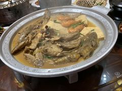 -东来菜馆•手抓海鲜家常菜•海鲜锅贴(鸽子窝店)