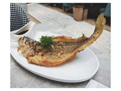 好味汁酥炸黄鱼-大树餐厅(红旗街万达店)